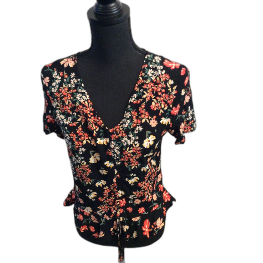 H& M Floral Size 4 Ruffled Cinched Front V Neck Top